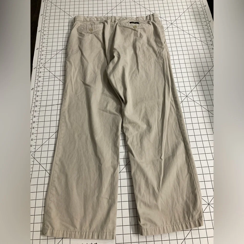 Banana Republic Men’s Dawson‎ Chino Pants 35/30